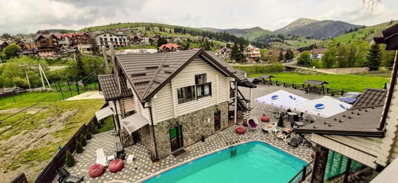 Whiteberry Hotel Bukovel Exteriör bild