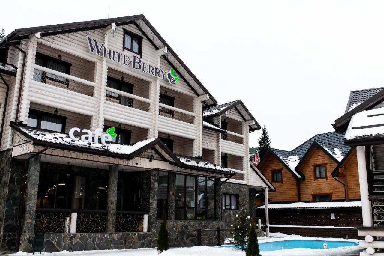 Whiteberry Hotel Bukovel Exteriör bild